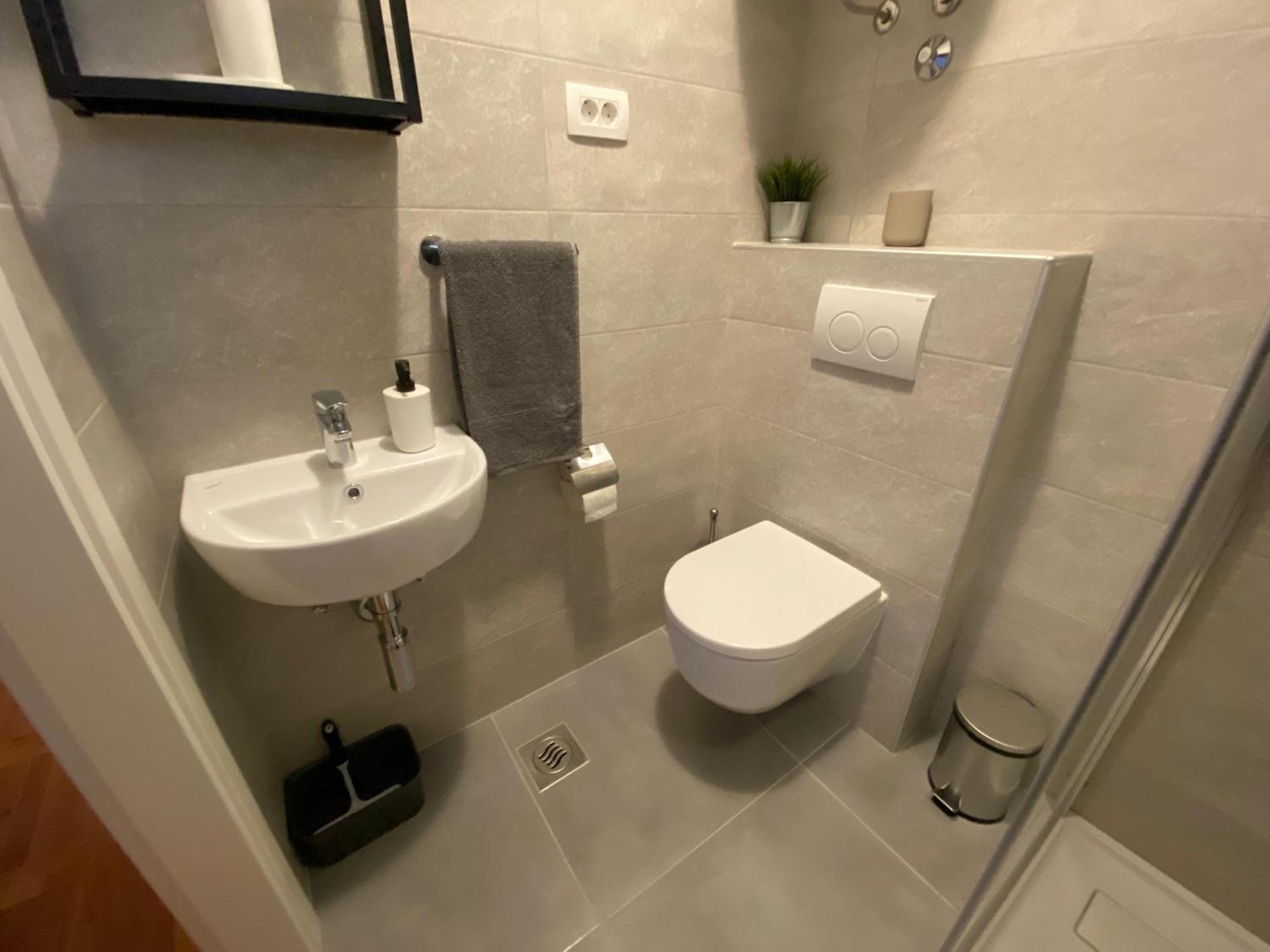 Studio Apartment And Rooms Adria Vodice Eksteriør bilde