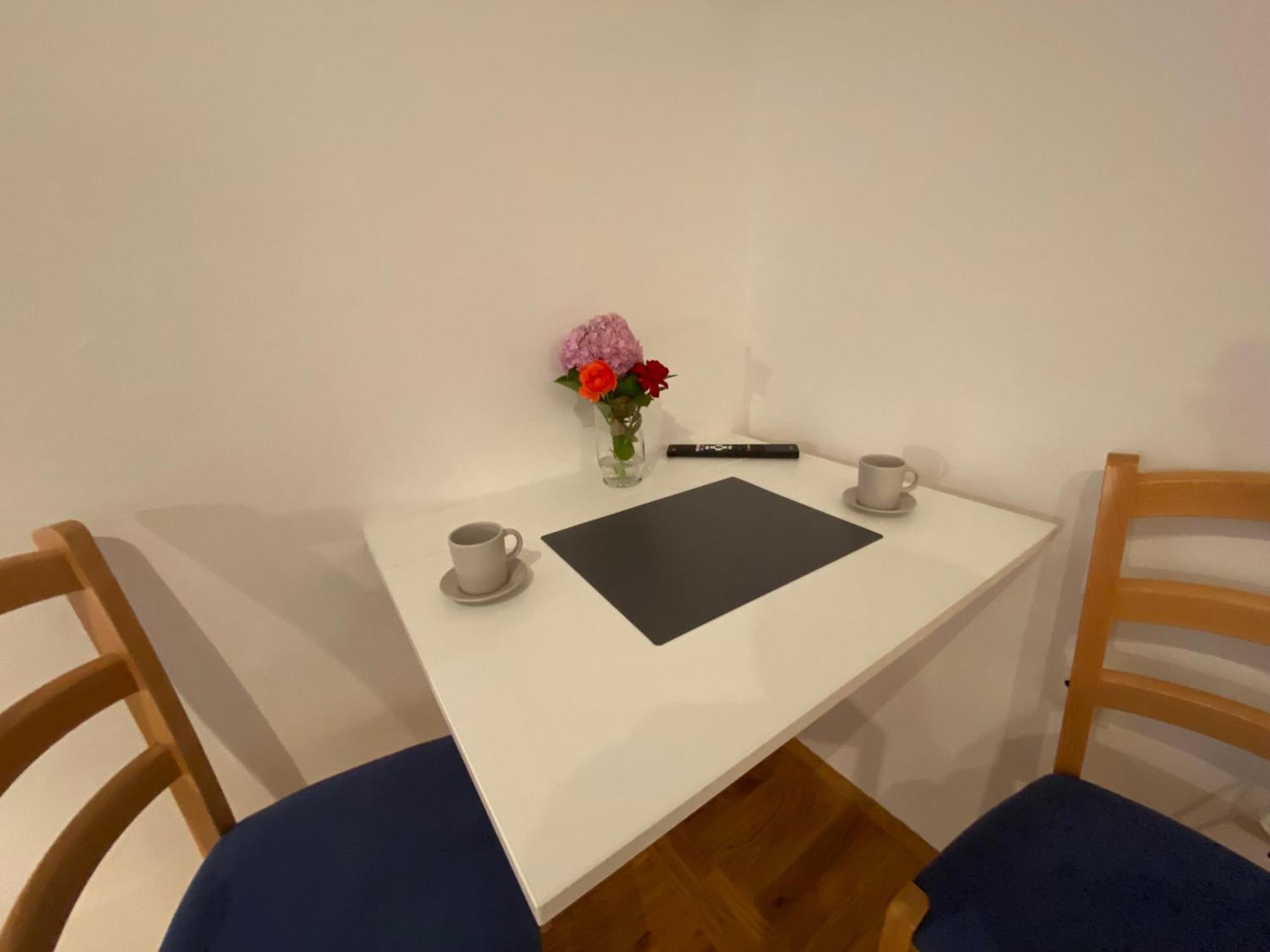 Studio Apartment And Rooms Adria Vodice Eksteriør bilde