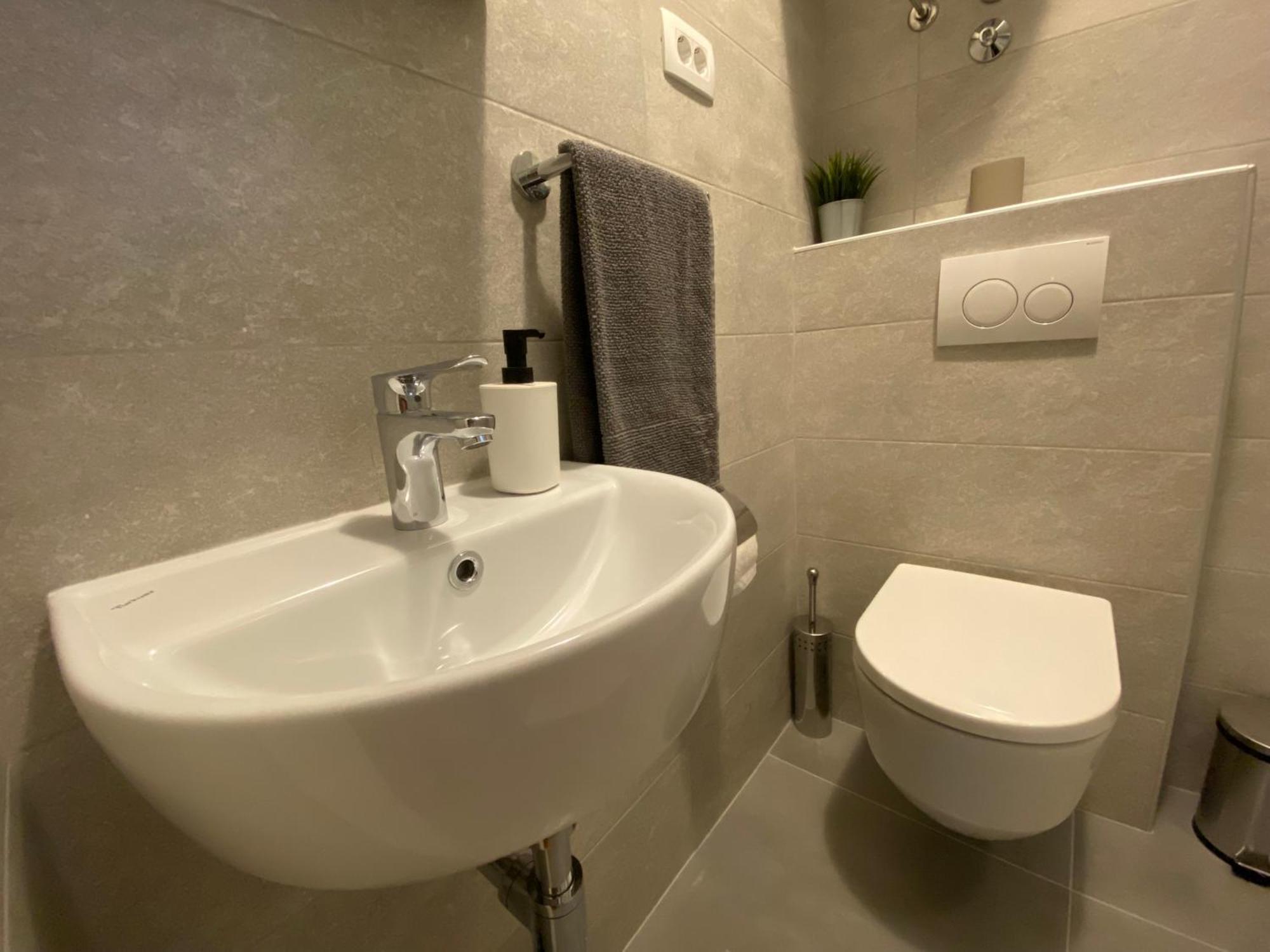 Studio Apartment And Rooms Adria Vodice Eksteriør bilde
